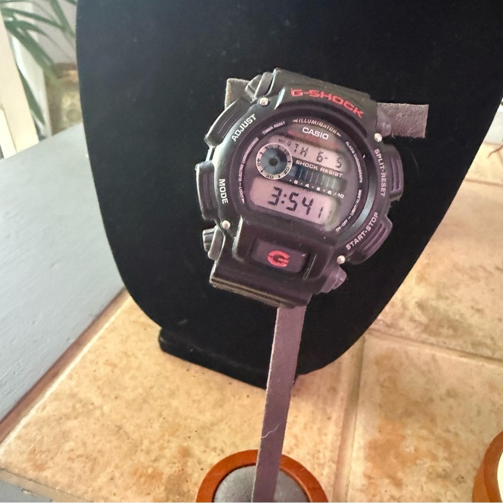 Casio G Shock Black Mens Watch Dw9052